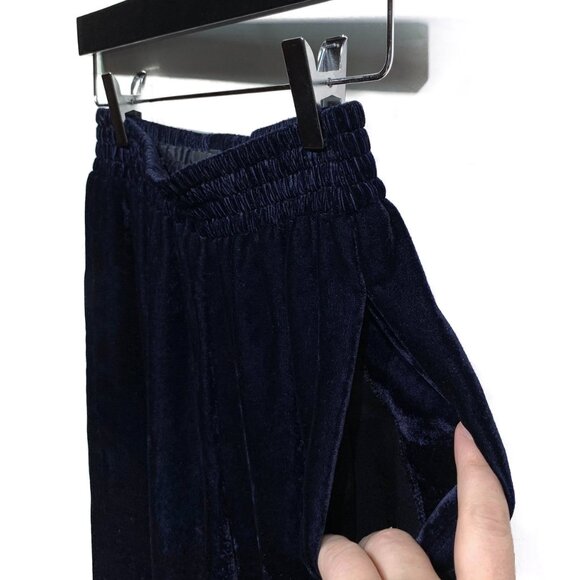 Nili Lotan Navy Blue Velvet Wide Leg Trousers - Picture 4 of 8